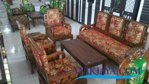 Kursi Sofa Ukir Kayu Hongkong Gold Merah