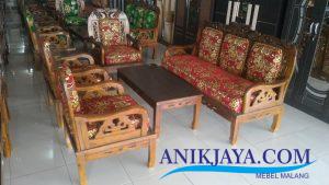 Kursi Sofa Ukir Kayu Hongkong Minimalis