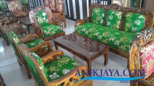 Kursi Sofa Ukir Kayu Hongkong Minimalis