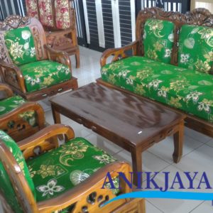 Kursi Sofa Ukir Kayu Hongkong Minimalis